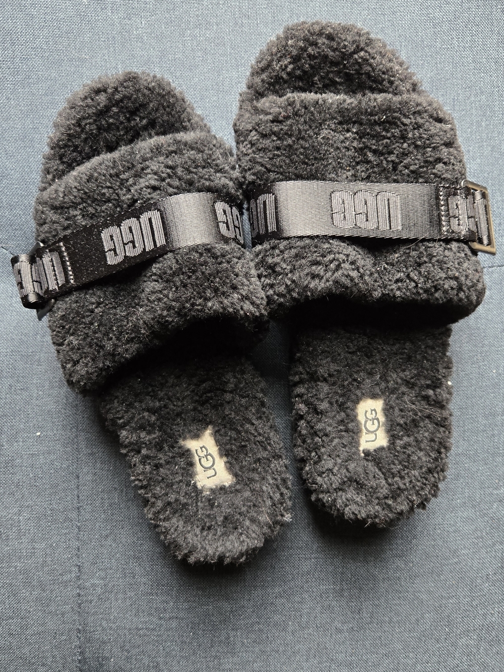 NEW UGG Black Fuzz Strap Slide Sandals - Never Worn